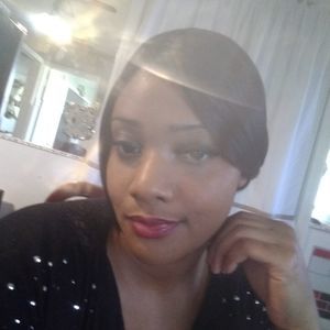 Meet your Posher, Janay